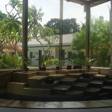 Natures Garden Park Resort And Spa Lapu-Lapu City Exteriör bild