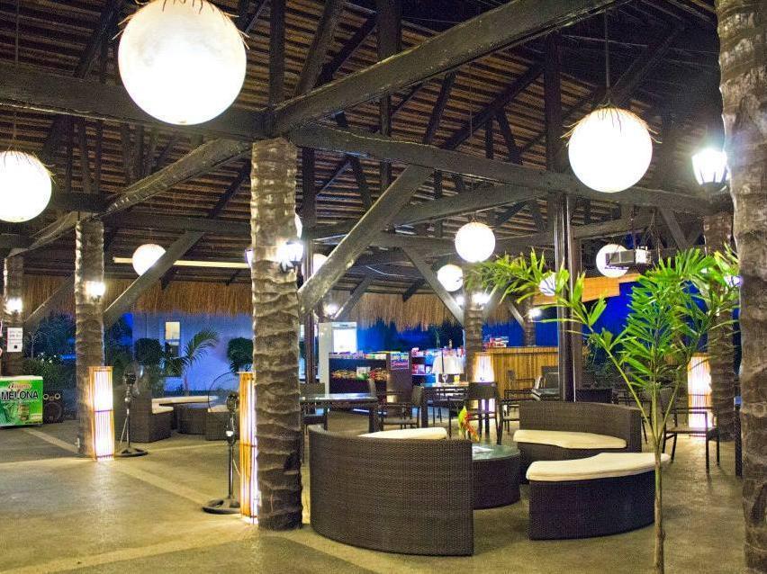 Natures Garden Park Resort And Spa Lapu-Lapu City Exteriör bild